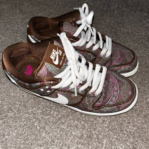 Nike SB Paisley Dunk Low